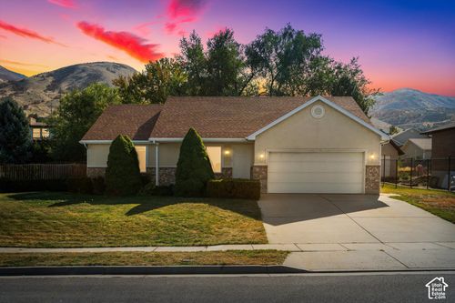 2575 S 600 W, Perry, UT, 84302-4543 | Card Image