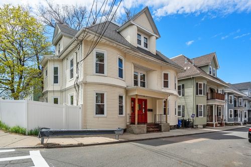 10 Royal St, Boston, MA, 02134 | Card Image