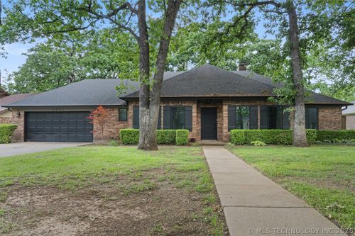 3005 Quail Ridge Cir, Durant, OK, 74701-2534 | Card Image