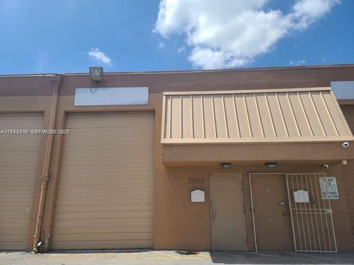 7933-7933 Nw 64th St, MIAMI, FL, 33166-2723 | Card Image