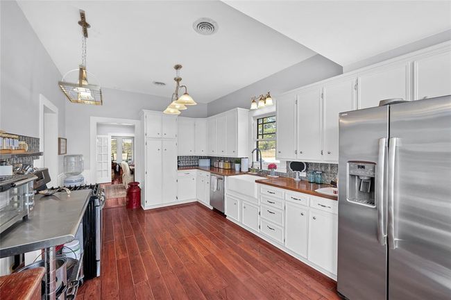 10152 Fm 949, House other with 3 bedrooms, 3 bathrooms and 3 parking in Cat Spring TX | Image 28