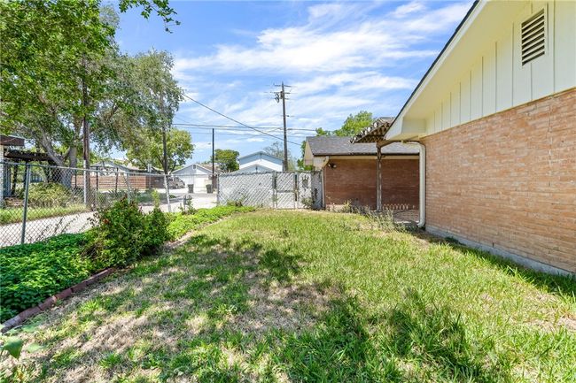 3401 Floyd St, House other with 4 bedrooms, 3 bathrooms and 2 parking in Corpus Christi TX | Image 33