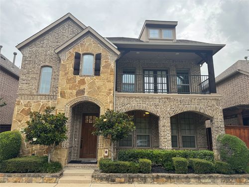 2521 Charlie Bird Pkwy, Farmers Branch, TX, 75234-3621 | Card Image