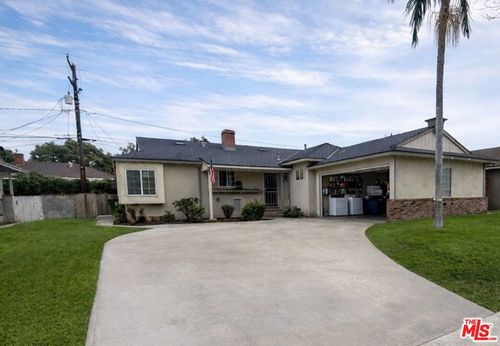 10424 Scott Ave, Whittier, CA, 90603-2306 | Card Image