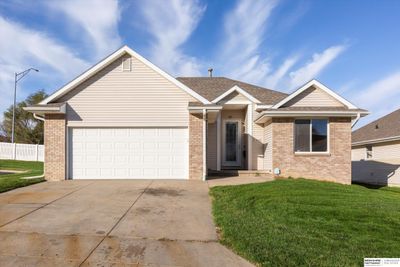 9208 Laurel Plaza, Home with 3 bedrooms, 1 bathrooms and 2 parking in Omaha NE | Image 1