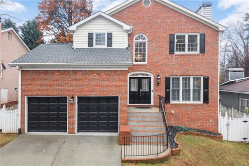 1201 Club Walk Dr Ne, Brookhaven, GA, 30319-2672 | Card Image