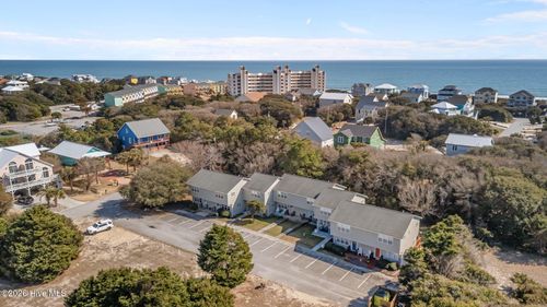3-8815 Krystal Ct, Emerald Isle, NC, 28594-2404 | Card Image