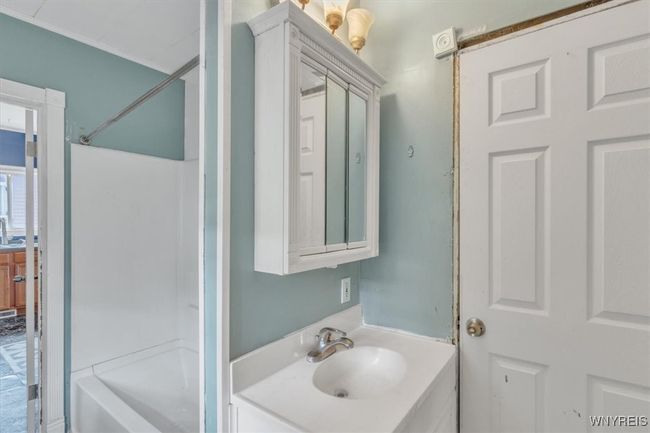 709 87 Th St, House other with 2 bedrooms, 1 bathrooms and null parking in Niagara Falls NY | Image 14