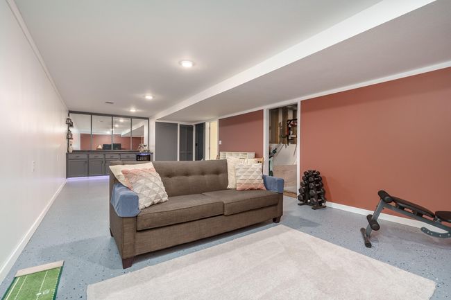 Lower level rec room | Image 26
