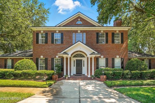 8483 Stables Rd, JACKSONVILLE, FL, 32256-7265 | Card Image