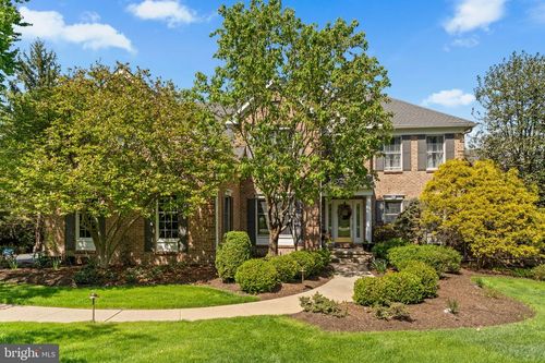 120 Pembrooke Cir, PHOENIXVILLE, PA, 19460-5723 | Card Image