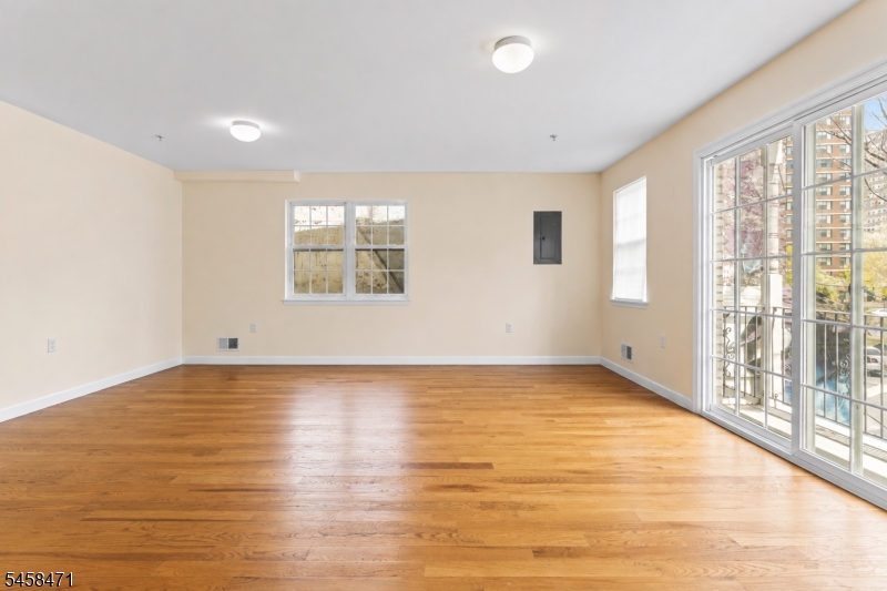 Residential Lease in Newark City 5
