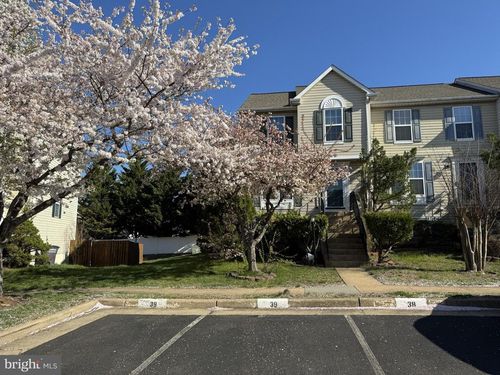 16863 Toms River Loop, DUMFRIES, VA, 22026-2181 | Card Image