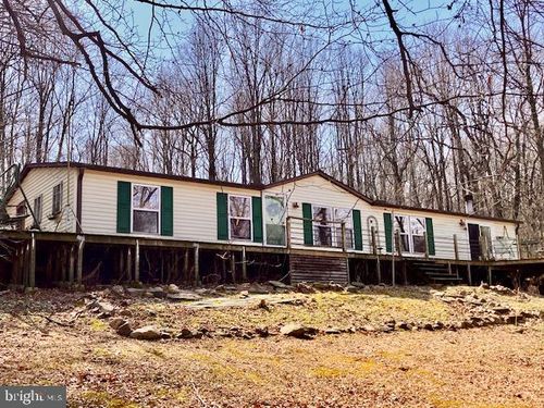1956 Echo Valley Road, East Earl, PA, 17519 | Card Image