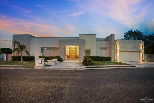 1511 S Stewart Rd, Mission, TX, 78572-1574 | Card Image