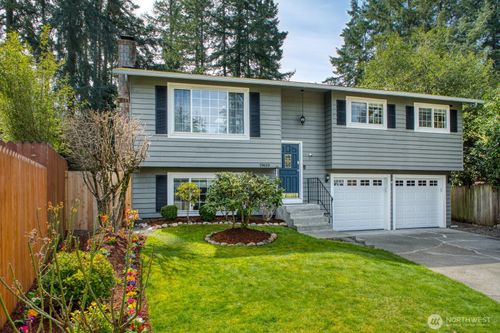19619 Se 264th Ct, Covington, WA, 98042-5034 | Card Image