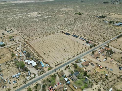 9125 Mesa Rd, Lucerne Valley, CA, 92356-8693 | Card Image