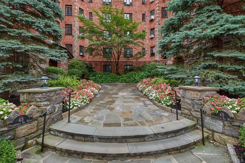 apt-1f-45 Pondfield Rd W, Yonkers, NY, 10708-2683 | Card Image