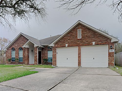 2108 Stillwater Bay Ct, League City, TX, 77573-5310 | Card Image