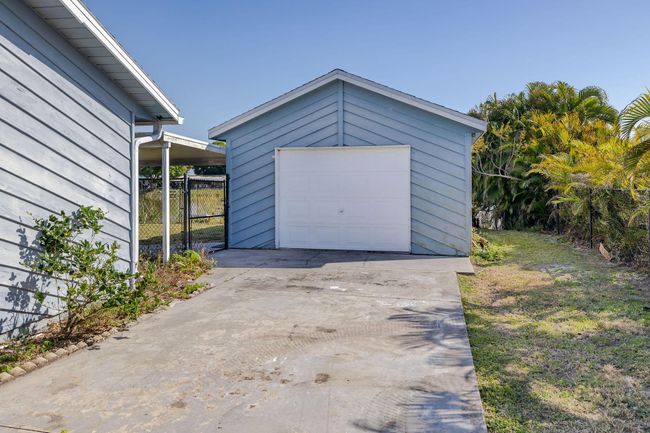 2360 Se 27 Th St, House other with 3 bedrooms, 2 bathrooms and null parking in OKEECHOBEE FL | Image 7