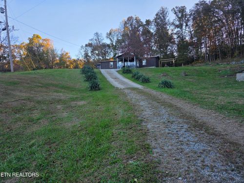 180 Grady Langley Rd, Lancing, TN, 37770-3022 | Card Image