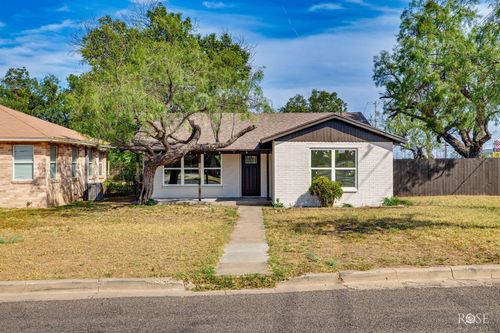318 Glenmore Dr, San Angelo, TX, 76903-7942 | Card Image