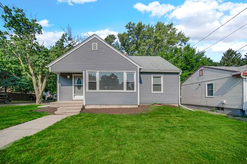 702 N Independence Ave, Rockford, IL, 61101-5321 | Card Image
