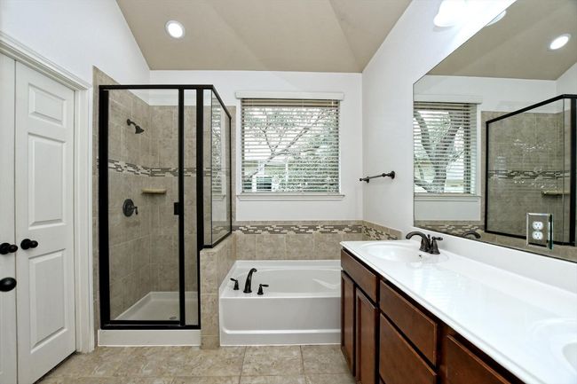 2213 Lookout Range Dr, House other with 4 bedrooms, 2 bathrooms and 2 parking in Leander TX | Image 18