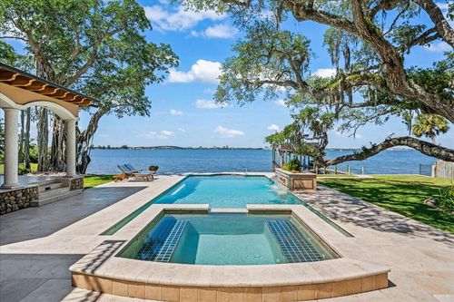 808 N Riverside Dr, INDIALANTIC, FL, 32903-4258 | Card Image