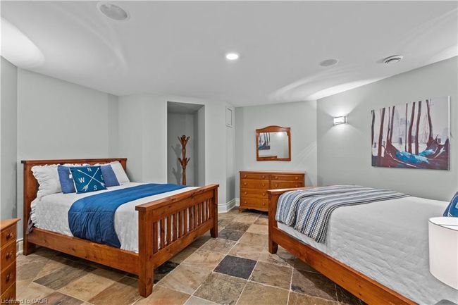 1532 Concession 6 W, Home with 4 bedrooms, 6 bathrooms and 26 parking in Branchton ON | Image 31