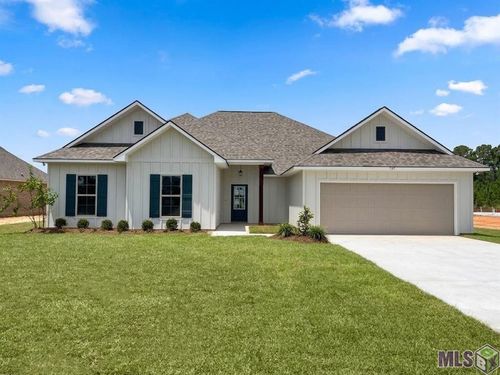 737 Northlake Dr, Covington, LA, 70435-5502 | Card Image