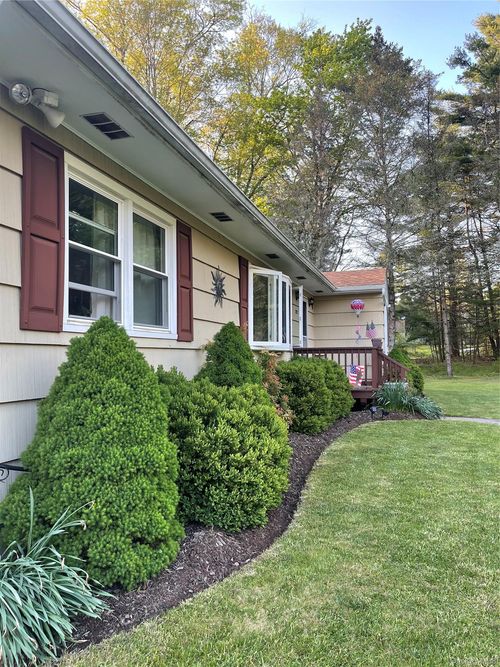 1222 Sackett Lake Rd, Forestburgh, NY, 12777-6029 | Card Image