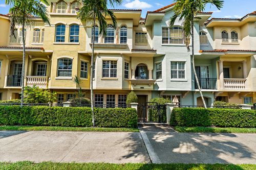 2558 Gardens Pkwy, Palm Beach Gardens, FL, 33410-2934 | Card Image