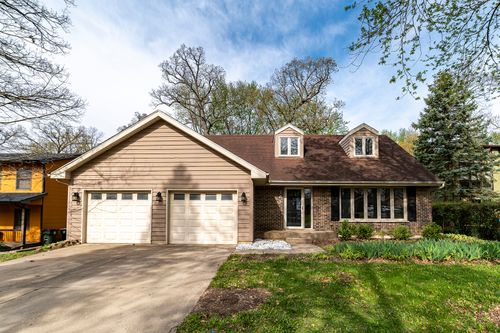 761 Cynthia Dr, Sandwich, IL, 60548-9233 | Card Image