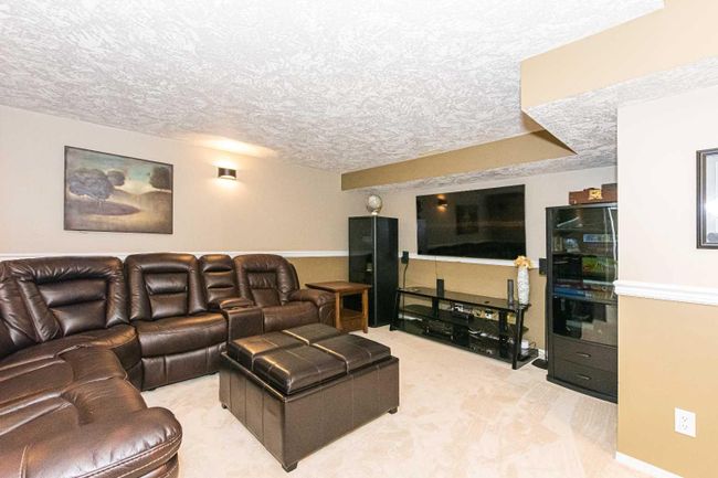414 Ormsby Rd West Nw, Home with 3 bedrooms, 3 bathrooms and 4 parking in Edmonton AB | Image 38