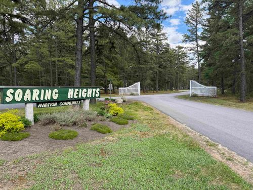 12 Logan Way, West Ossipee, NH, 03890-2100 | Card Image