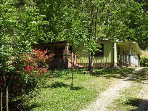 9503 Tails Creek Rd, Ellijay, GA, 30540-4204 | Card Image