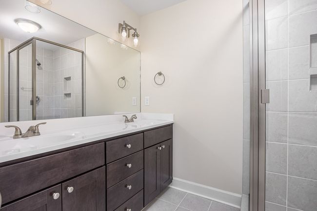 8222 Lenox Creekside Dr, Townhouse with 3 bedrooms, 4 bathrooms and 2 parking in Antioch TN | Image 20