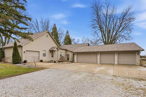 1285 Wheeler Rd, Auburn, MI, 48611-9706 | Card Image