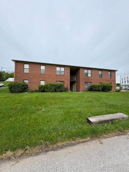 13-121 N 121 N Brand St Street, Midway, KY, 40347 | Card Image