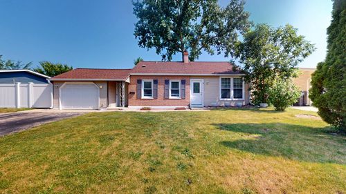 100 Edgewood Dr, Streamwood, IL, 60107-1615 | Card Image