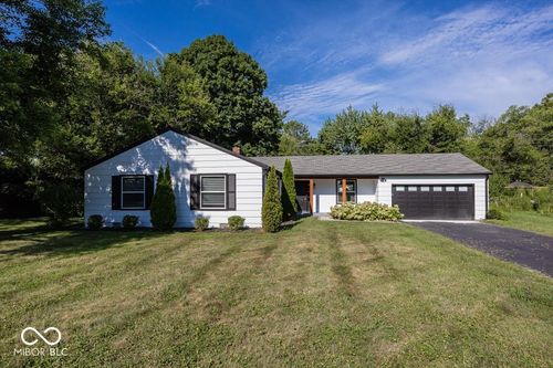 8650 Holliday Dr, Indianapolis, IN, 46260-1702 | Card Image