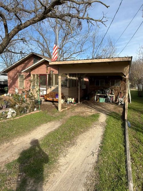 710 Whitney St, Morgan, TX, 76671-4516 | Card Image