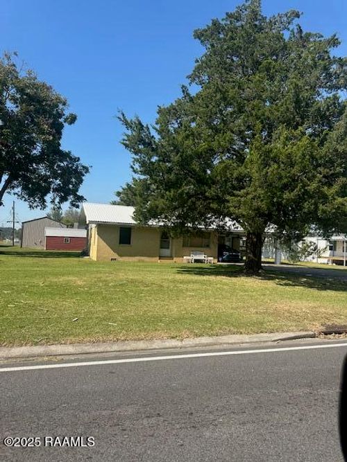 1409 Grand Pointe Ave, Breaux Bridge, LA, 70517-3503 | Card Image