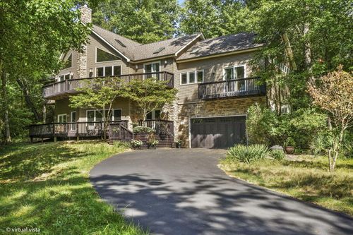 804 E Wilson Avenue, Beverly Shores, IN, 46301 | Card Image