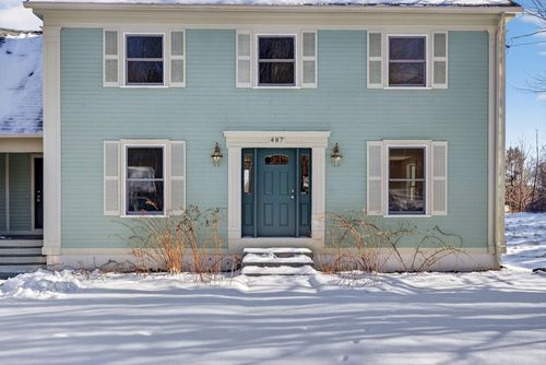 487 Gray Road, North Yarmouth, ME, 04097 | Card Image