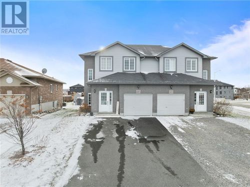 67 Rinkside Crt, Sudbury, ON, P3E0E3 | Card Image