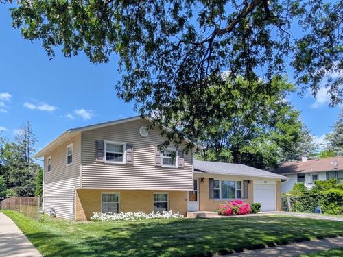 476 Raupp Blvd, Buffalo Grove, IL, 60089-3447 | Card Image