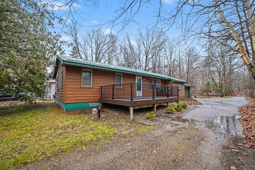 441 Hillcrest Dr, Lake, MI, 48632-9506 | Card Image