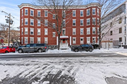 7-98 Grant Street, Portland, ME, 04101 | Card Image